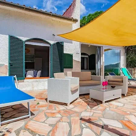 Дом отдыха Scirocco Est *