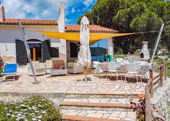 Дом отдыха Scirocco Est *