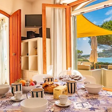 別荘 Scirocco Est *