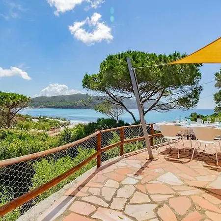 Semesterbostad Scirocco Est Lacona