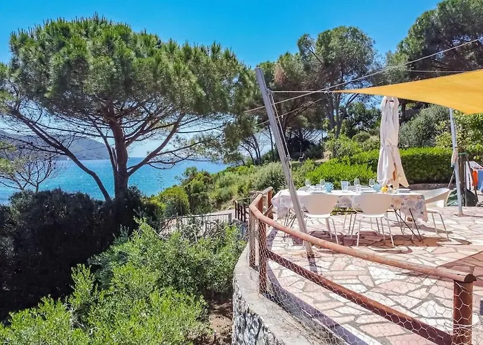 Holiday home Scirocco Est Lacona