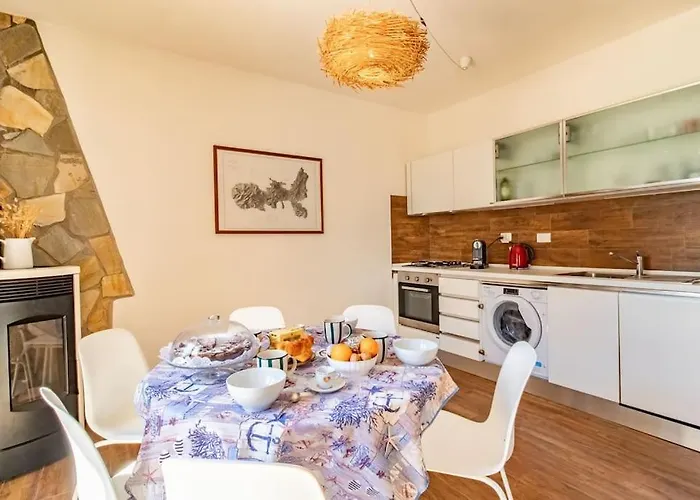 Scirocco Est Holiday home *