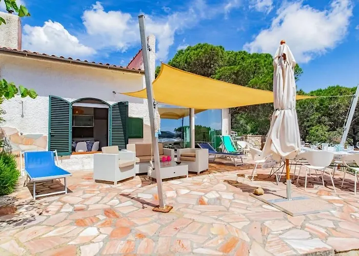 Holiday home Scirocco Est